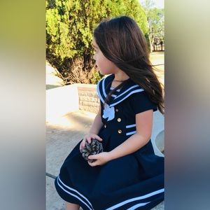 Girls Sailor Collar bow dress. Size 6